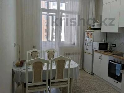 3-комнатная квартира · 90 м² · 4/10 этаж, Бухар Жырау 34/2 за 52.5 млн 〒 в Астане, Есильский р-н