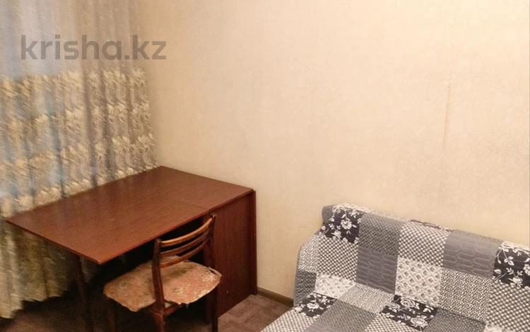 1-комнатная квартира, 44 м², 4/5 этаж помесячно, мкр Аксай-3 — Горячая цена