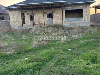 Продажа домов и дачи в Туркестанской обл.: Часть дома · 7 комнат · 260 м² · 14 сот., Городок Саякент 777 — Дубай кафесіне қарама қарсы за 45 млн 〒 Часть дома · 7 комнат · 260 м² · 14 сот., Городок Саякент 777 — Дубай кафесіне қарама қарсы за 45 млн 〒 в Сарыагаш