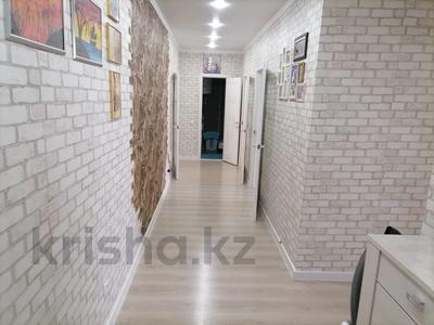 3-комнатная квартира · 87 м² · 4/5 этаж, Ауэзова 172а за 35 млн 〒 в Кокшетау