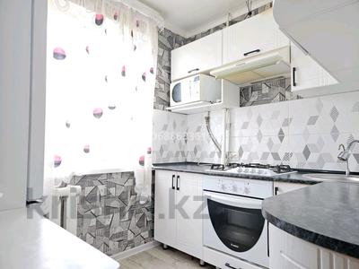 1-бөлмелі пәтер · 32 м² · 4/5 қабат, мкр 5, Абылхаирхана 67б — Молдагуловой, Стадион, ДСК, бағасы: 10 000 ₸ в Актобе