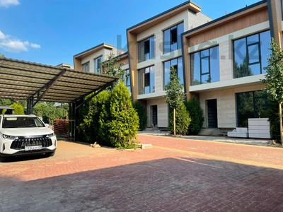 5-комнатная квартира · 289.3 м² · 3/3 этаж, мкр Ерменсай, 4-ый переулок 5/1 за 285 млн ₸ в Алматы, Бостандыкский р-н