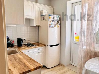Продажа квартир в Астане: 1-комнатная квартира · 39 м² · 3/8 этаж, Байтурсынова 53 за 19.5 млн 〒 1-комнатная квартира · 39 м² · 3/8 этаж, Байтурсынова 53 за 19.5 млн 〒 в Астане, Алматы р-н