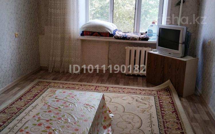 1 бөлме · 18 м² · 3/5 қабат, Гагарина 36/4, бағасы: 35 000 ₸ в Уральске — фото 2