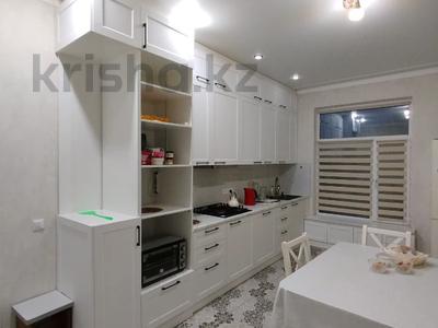 Отдельный дом · 4 комнаты · 295 м² · 9.25 сот., Колхозная за 35 млн 〒 в Темиртау