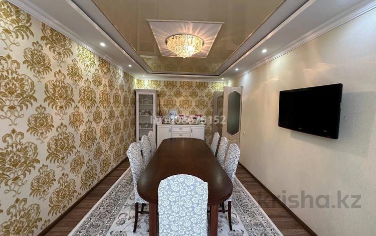 4-комнатная квартира · 85 м² · 3/5 этаж, Братья Жубановых — Вавилова за 30 млн ₸ в Актобе — фото 2