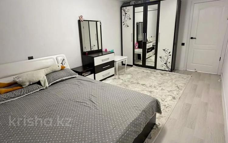 2-комнатная квартира · 43 м² · 3/5 этаж, Биржан сала за 18 млн 〒 в Талдыкоргане — фото 2