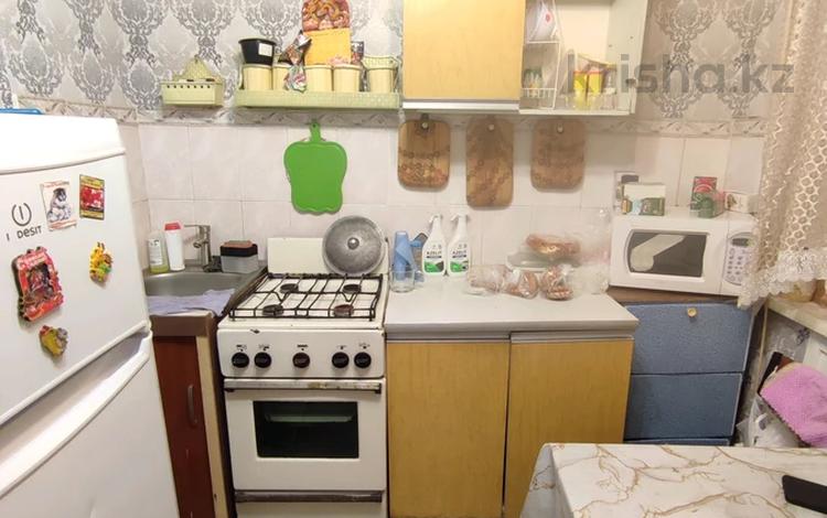 2-комнатная квартира · 44 м² · 4/5 этаж, республики за 7 млн ₸ в Темиртау — фото 2