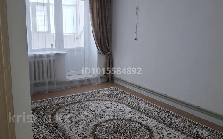 2-бөлмелі пәтер · 58 м² · 1/5 қабат, 2 мкр-н 14 — Левый берег 2 мкрн-н дом 8, бағасы: 140 000 ₸ в  — фото 2