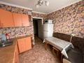 1-комнатная квартира, 35 м², 6/9 этаж по часам, Камзина 74 за 1 000 〒 в Павлодаре — фото 7