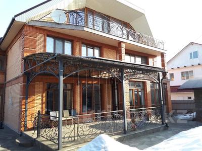 Отдельный дом · 7 комнат · 458 м² · 10 сот., Макатаева 55 за 115 млн 〒 в Талгаре