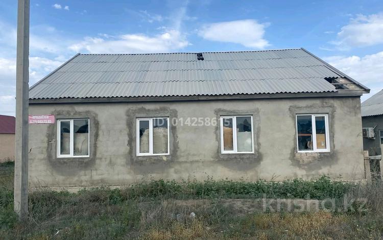Отдельный дом · 4 комнаты · 110 м² · 10 сот., мкр Береке, 7 47 за 10 млн ₸ в Атырау — фото 2