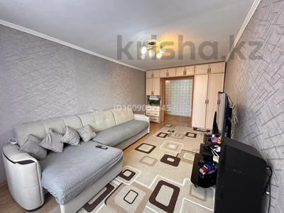 3-бөлмелі пәтер · 80 м² · 3/4 қабат, Ауэзова 11а, бағасы: 20 млн ₸ в Аксу