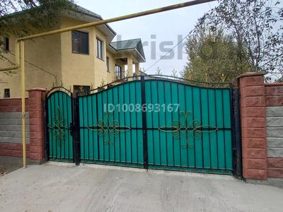 Отдельный дом · 8 комнат · 200 м² · 6 сот., мкр Алтын Бесик, Ш.Жексенбаев 15 за 110 млн ₸ в Алматы, Ауэзовский р-н