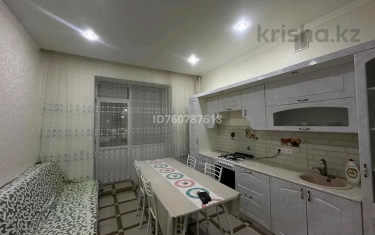 1-бөлмелі пәтер · 40 м² · 1/9 қабат, Зачаганск пгт ш/а., Монкеулы 97/3 — Рядом Назель супермаркет, бағасы: 10 000 ₸ в Уральске, мкр. Зачаганск пгт — фото 3