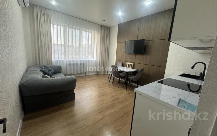 2-комнатная квартира · 42 м² · 7/13 этаж, Кабанбай батыра за 350 000 ₸ в Алматы, Алмалинский р-н — фото 4