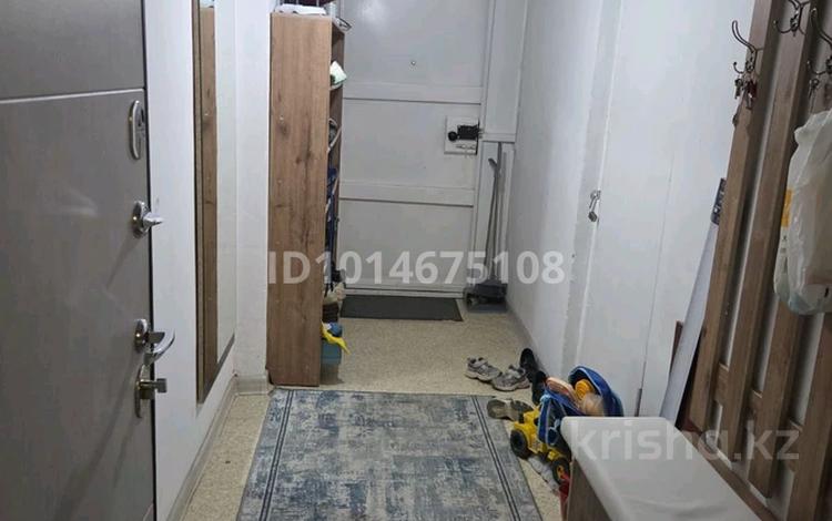 3-бөлмелі пәтер · 65 м² · 2/9 қабат, Карбышева 48, бағасы: 34 млн ₸ в Усть-Каменогорске, Ульбинский — фото 2