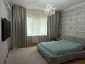5-бөлмелі пәтер · 300 м² · 8/9 қабат, 15-ш/а. 65, бағасы: 750 000 ₸ в Актау, 15-й мкр — фото 24