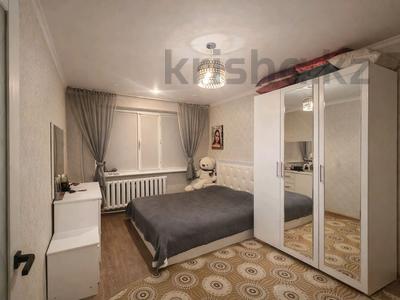 2-комнатная квартира · 46.7 м² · 1/5 этаж, Майкудук, Майкудук, 16й микрорайон за 9.5 млн 〒 в Караганде, Алихана Бокейханова р-н