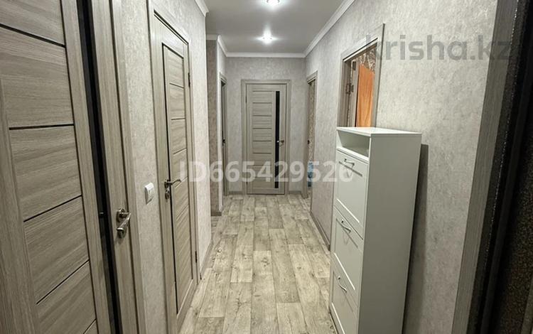 4-бөлмелі пәтер · 71 м² · 2/5 қабат, 10 микрорайон 15, бағасы: 26.5 млн ₸ в Аксае — фото 26
