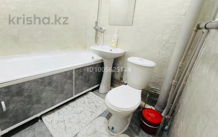 1-комнатная квартира · 35 м² · 2/5 этаж, мкр Жансая — Напротив кофейни Мадина, рядом с магазином Арзан и Корзинка за 100 000 〒 в Таразе — фото 2