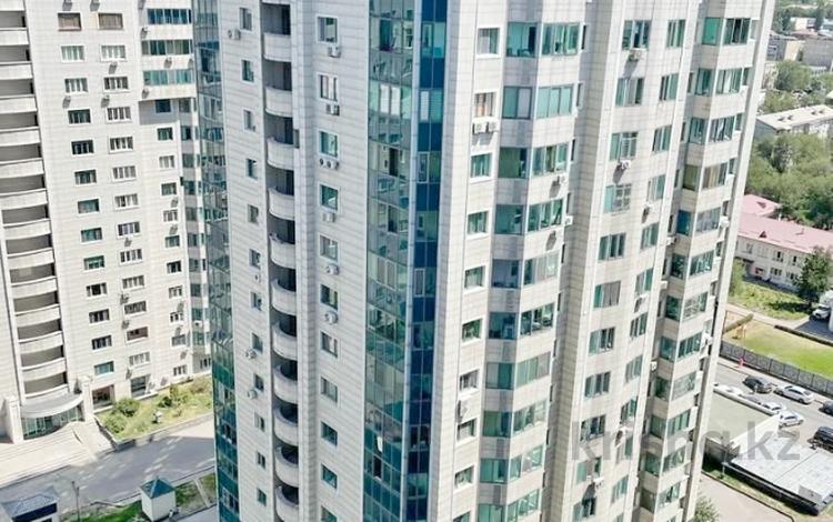 2-комнатная квартира · 65.3 м² · 16/17 этаж, Абая за 58.5 млн ₸ в Алматы, Бостандыкский р-н — фото 2