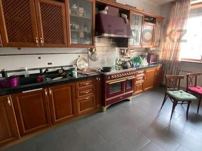 2-комнатная квартира · 89 м² · 2/5 этаж, мкр Жетысу-2 — Саина -Абая за 58 млн 〒 в Алматы, Ауэзовский р-н