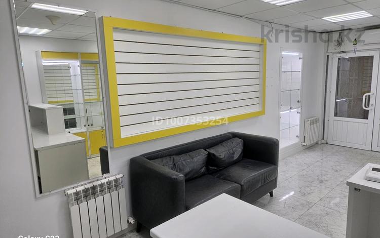Еркін, дүкендер мен бутиктер · 30 м², бағасы: 300 000 ₸ в Уральске — фото 2