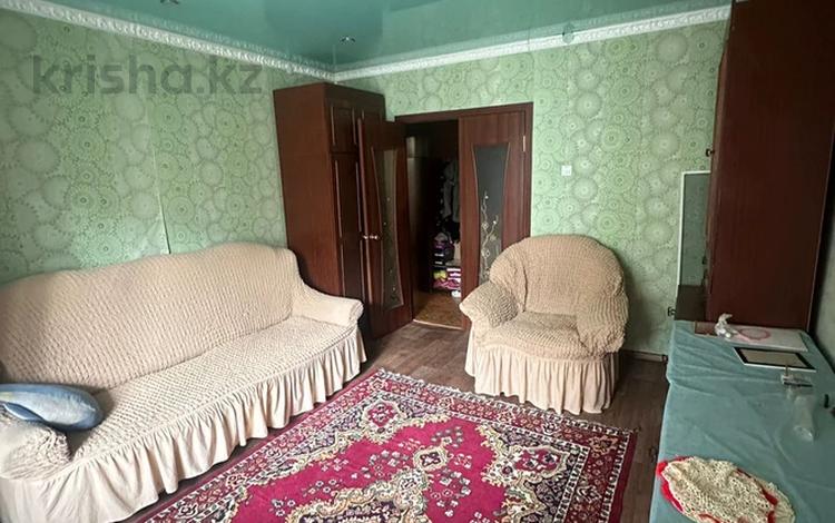3-бөлмелі пәтер · 63 м² · 2/6 қабат, Шакарима 1, бағасы: 14.3 млн ₸ в Экибастузе — фото 2