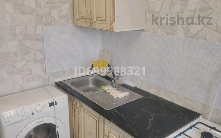 1-бөлмелі пәтер · 23 м² · 4/5 қабат, 2 ш/а., Каныш Сатпаева 11 — 23 школа, бағасы: 100 000 ₸ в Актобе, мкр 8 — фото 2