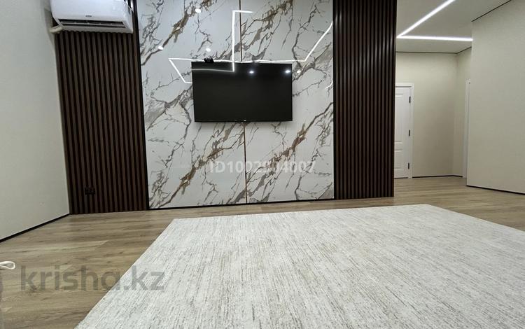 2-бөлмелі пәтер · 70 м² · 7/9 қабат, мкр Нурсая, Елорда, бағасы: 33 млн ₸ в Атырау — фото 10