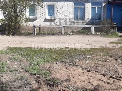 Отдельный дом · 2 комнаты · 96 м² · 2.5 сот., мкр Мясокомбинат за 16 млн 〒 в Уральске