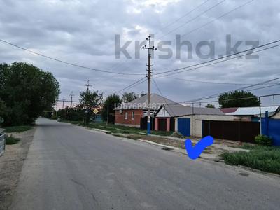 Отдельный дом · 2 комнаты · 60 м² · 6 сот., Даулеткерей 133 — Жарокова за 16.2 млн ₸ в Уральске