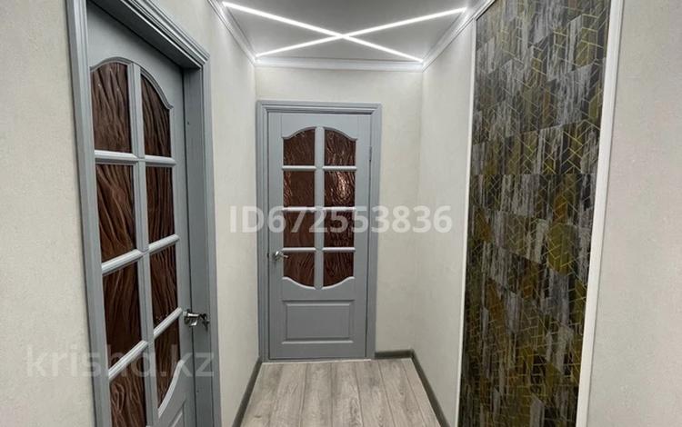 4-комнатная квартира · 64 м² · 1/5 этаж, Абу бакир кердери 143 за 250 000 ₸ в Уральске — фото 46