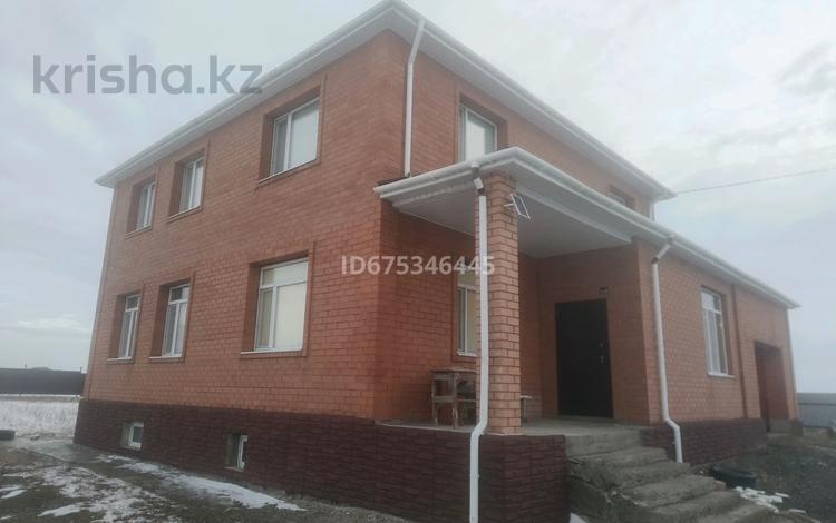 Жеке үй · 5 бөлме · 300 м² · 18 сот., мкр Кунгей , Ж. Елебекова 124, бағасы: 68 млн 〒 в Караганде, Казыбек би р-н — фото 24