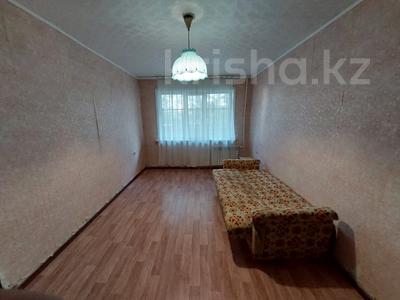 2-комнатная квартира, 48 м², 1/5 этаж, 4 микрорайон за 7.8 млн 〒 в Темиртау