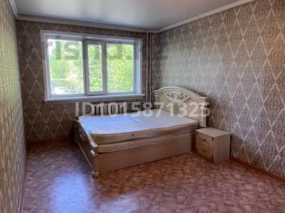 2-комнатная квартира · 48 м² · 2/5 этаж, Майкудук, 19й микрорайон 52 за 13.5 млн ₸ в Караганде, Алихана Бокейханова р-н