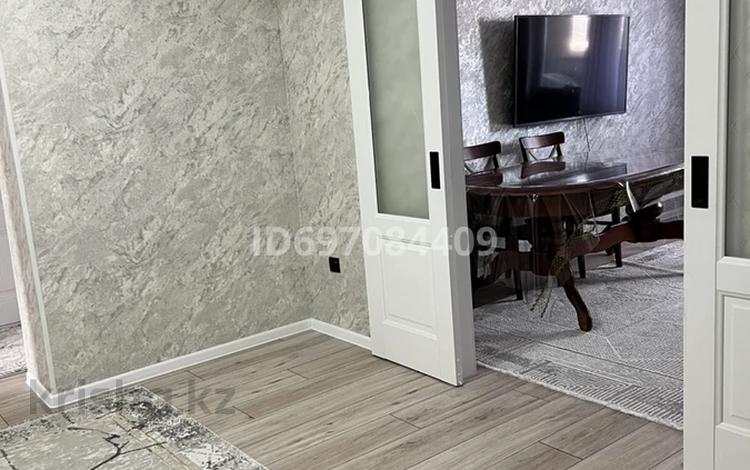 3-бөлмелі пәтер · 81 м² · 9/9 қабат, Увалиева 8/1, бағасы: 33.7 млн ₸ в Усть-Каменогорске, Ульбинский — фото 2