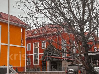 4-комнатная квартира, 145 м², 5/6 этаж, Айтматова 117 за 73 млн 〒 в Алматы, Наурызбайский р-н
