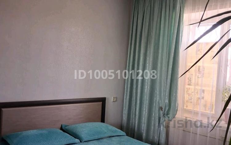 3-комнатная квартира · 56 м² · 4/5 этаж, Рыспек Батыра 6А за 20 млн 〒 в Таразе — фото 2