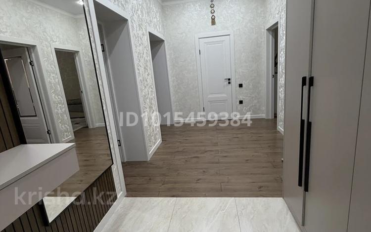 3-комнатная квартира · 100.5 м² · 1/6 этаж, мкр. Алтын орда 24Б — Тауелсиздик и Газизы Жубановой за 52 млн ₸ в Актобе — фото 2