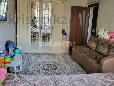 1-комнатная квартира, 34 м², 1/6 этаж, Казыбек би 8 за 14.5 млн 〒 в Усть-Каменогорске