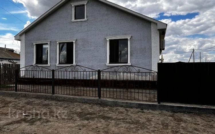 Отдельный дом · 4 комнаты · 150 м² · 10 сот., мкр Кара депо, Акын Сара за 24 млн ₸ в Атырау — фото 26