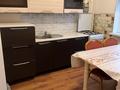 2-комнатная квартира · 65 м² · 2/5 этаж · помесячно, мкр Нурсая 103 за 160 000 〒 в Атырау — фото 8