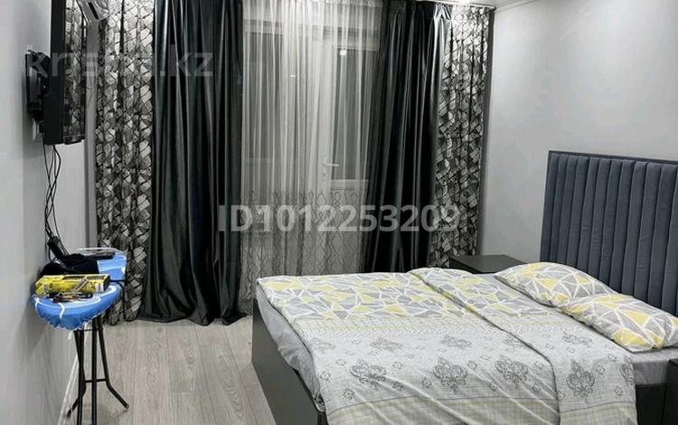 1-комнатная квартира · 33 м² · 3/5 этаж, мкр Аксай-2 2 за 26 млн ₸ в Алматы, Ауэзовский р-н — фото 7
