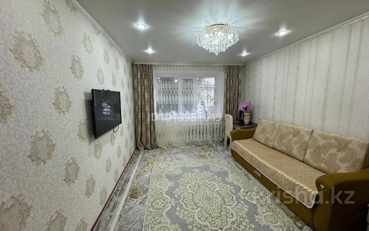 2-комнатная квартира · 49 м² · 1/5 этаж, мкр. Зачаганск пгт за 18 млн ₸ в Уральске — фото 2