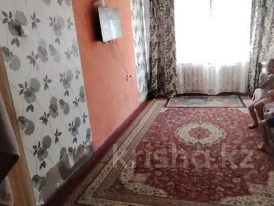 2-комнатная квартира · 45 м² · 1/5 этаж, Алтынсарина 16 за 8.7 млн ₸ в Уральске