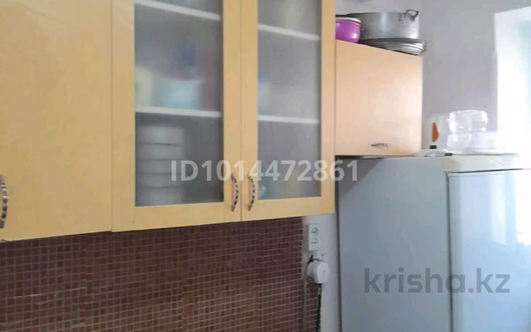 1-бөлмелі пәтер · 30 м² · 1/5 қабат, Катаева 11/2 — Шевченко, бағасы: 13 млн ₸ в Павлодаре — фото 2