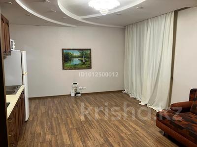 2-бөлмелі пәтер · 42 м² · 2/4 қабат, мкр Самал, Сатпаева 2 — улица Сатпаева 2, уг. пр.Достык, бағасы: 300 000 ₸ в Алматы, Медеуский р-н