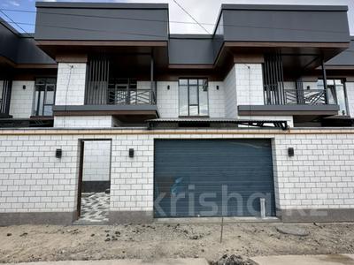 Отдельный дом · 6 комнат · 180 м² · 2.5 сот., 3й переулок Хаджимукана за 60 млн ₸ в Таразе
